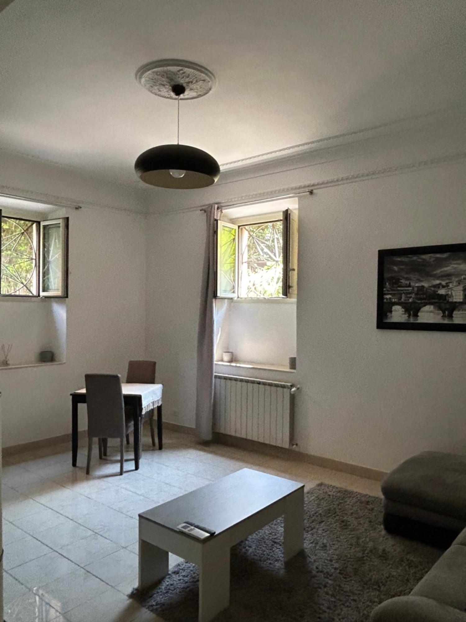 Alex Rhome Apartment Roma Exterior foto